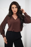 Elegancka bluzka damska z szyfonowym długim rękawem dekolt V mankiety z guzikiem - brąz